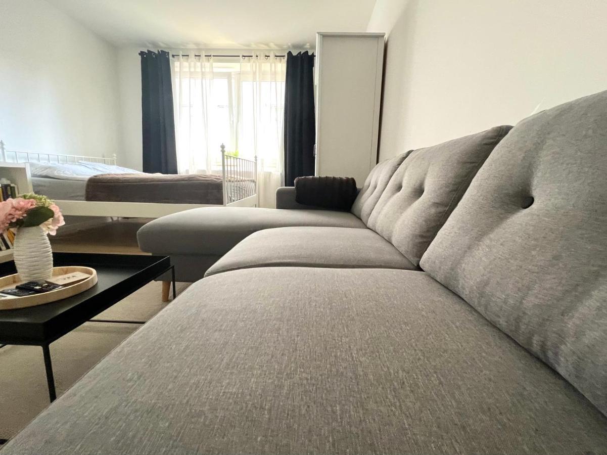 Schoenes Apartment In Hannover Esterno foto