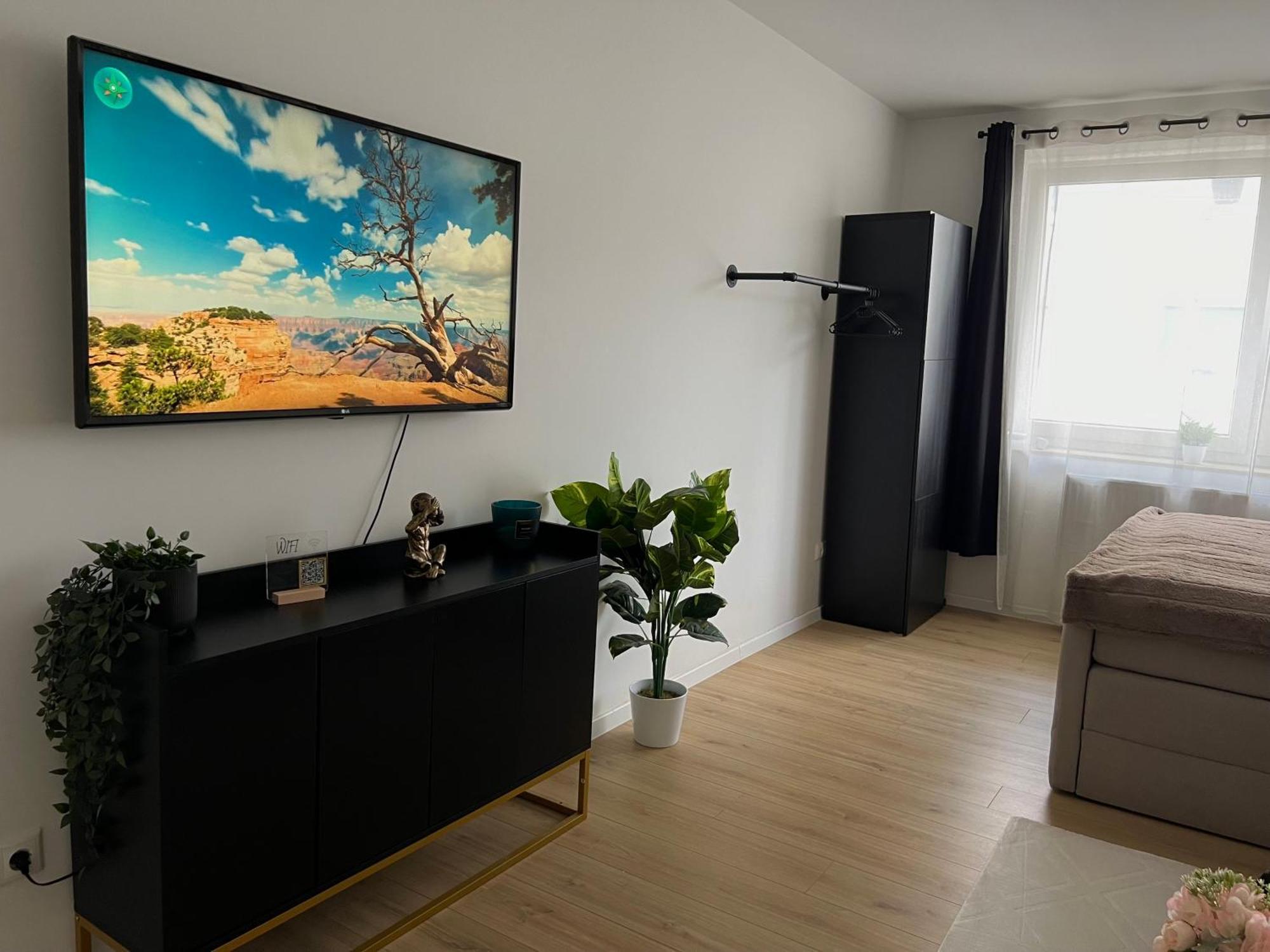 Schoenes Apartment In Hannover Esterno foto
